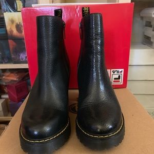 Magdalena Dr. Martens